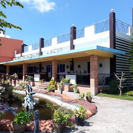 Sea Garden Resort Iloilo Eksteriør billede